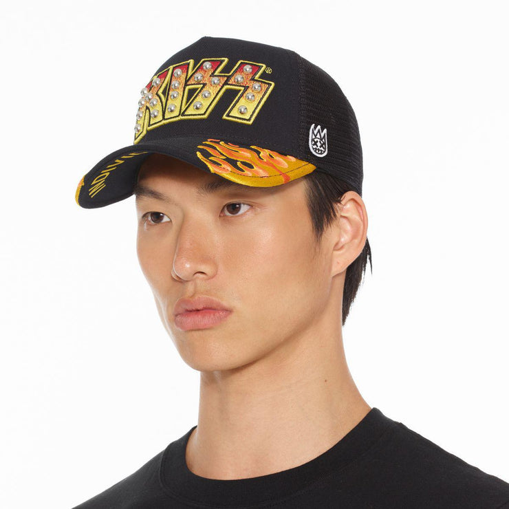 KISS LOGO TRUCKER HAT